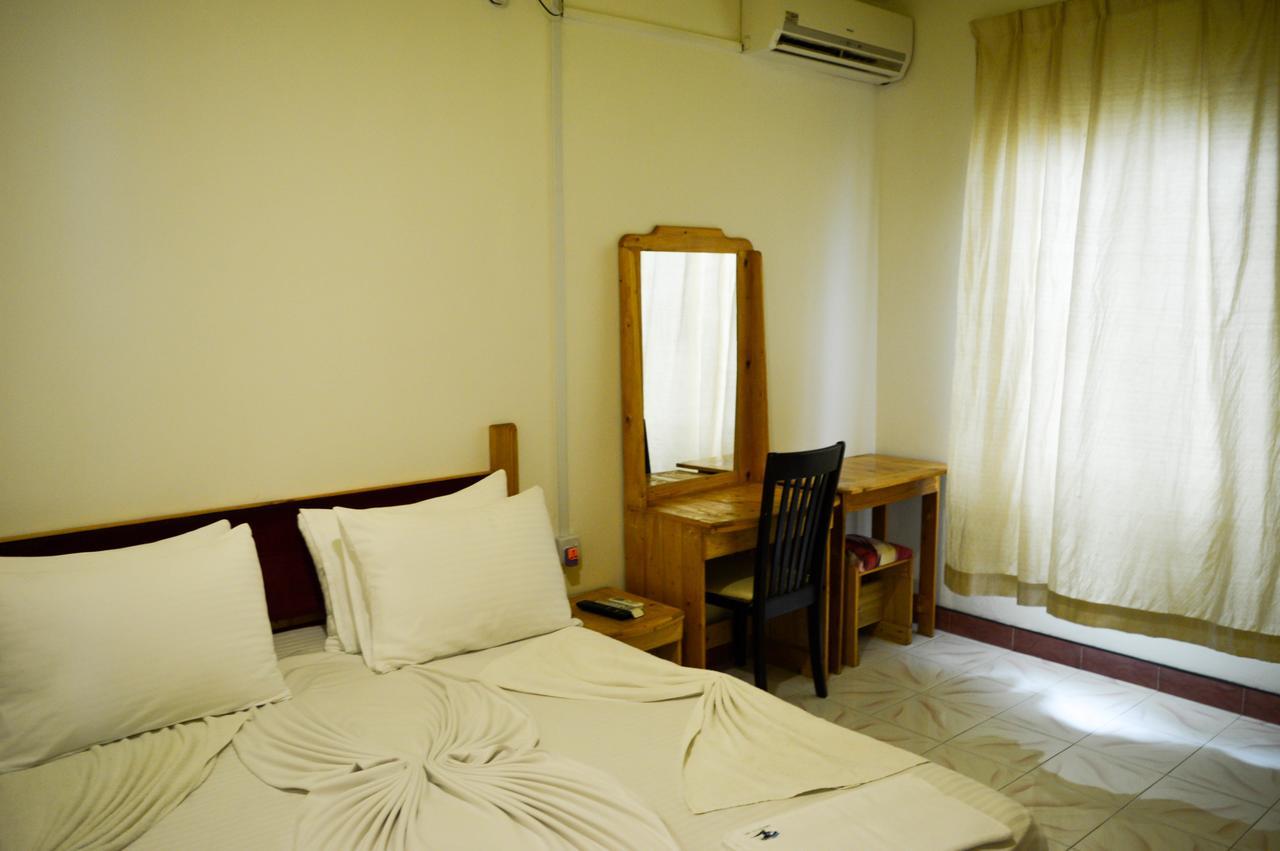 Zeestar Inn Maafushi Esterno foto