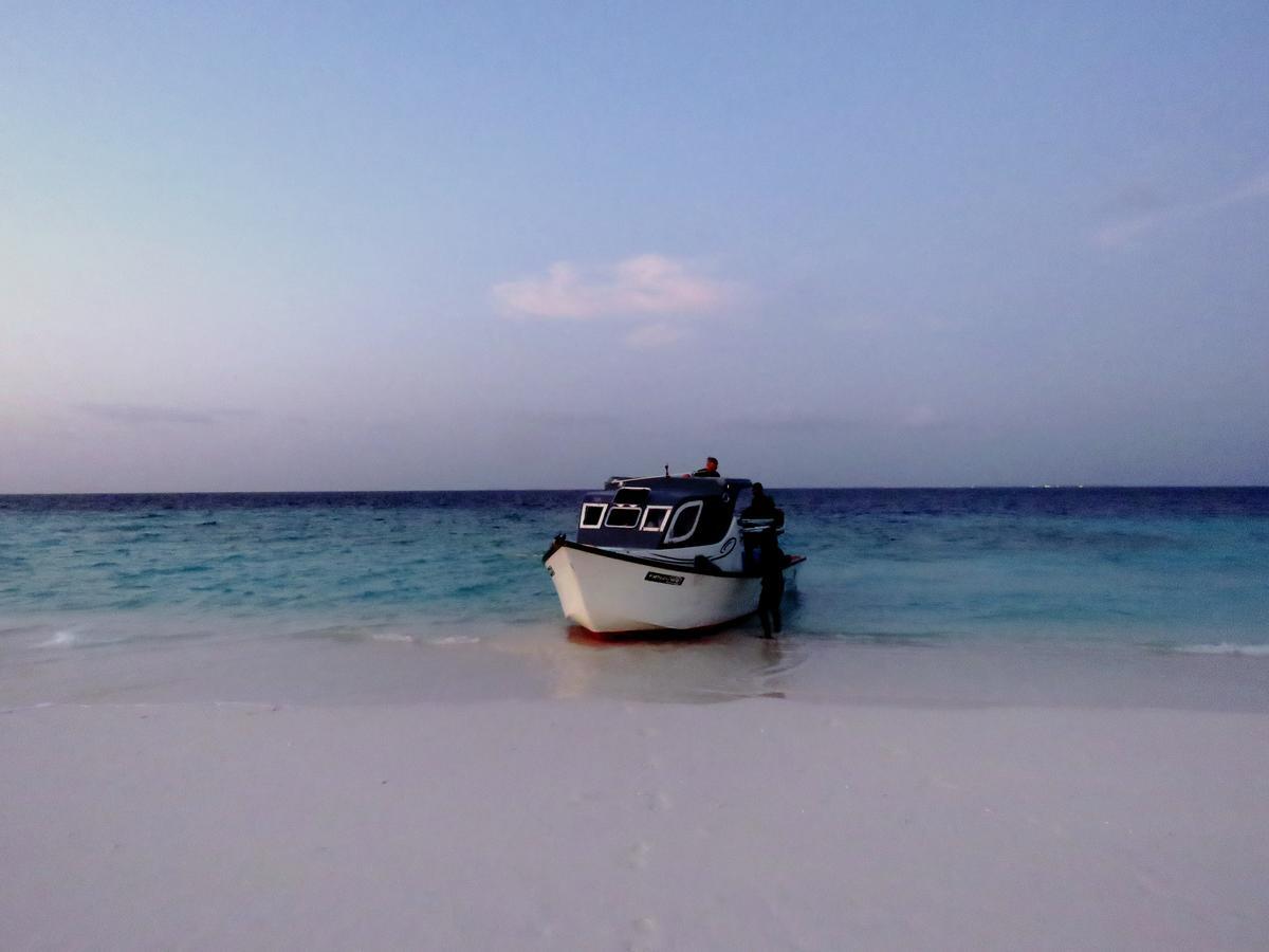 Zeestar Inn Maafushi Esterno foto
