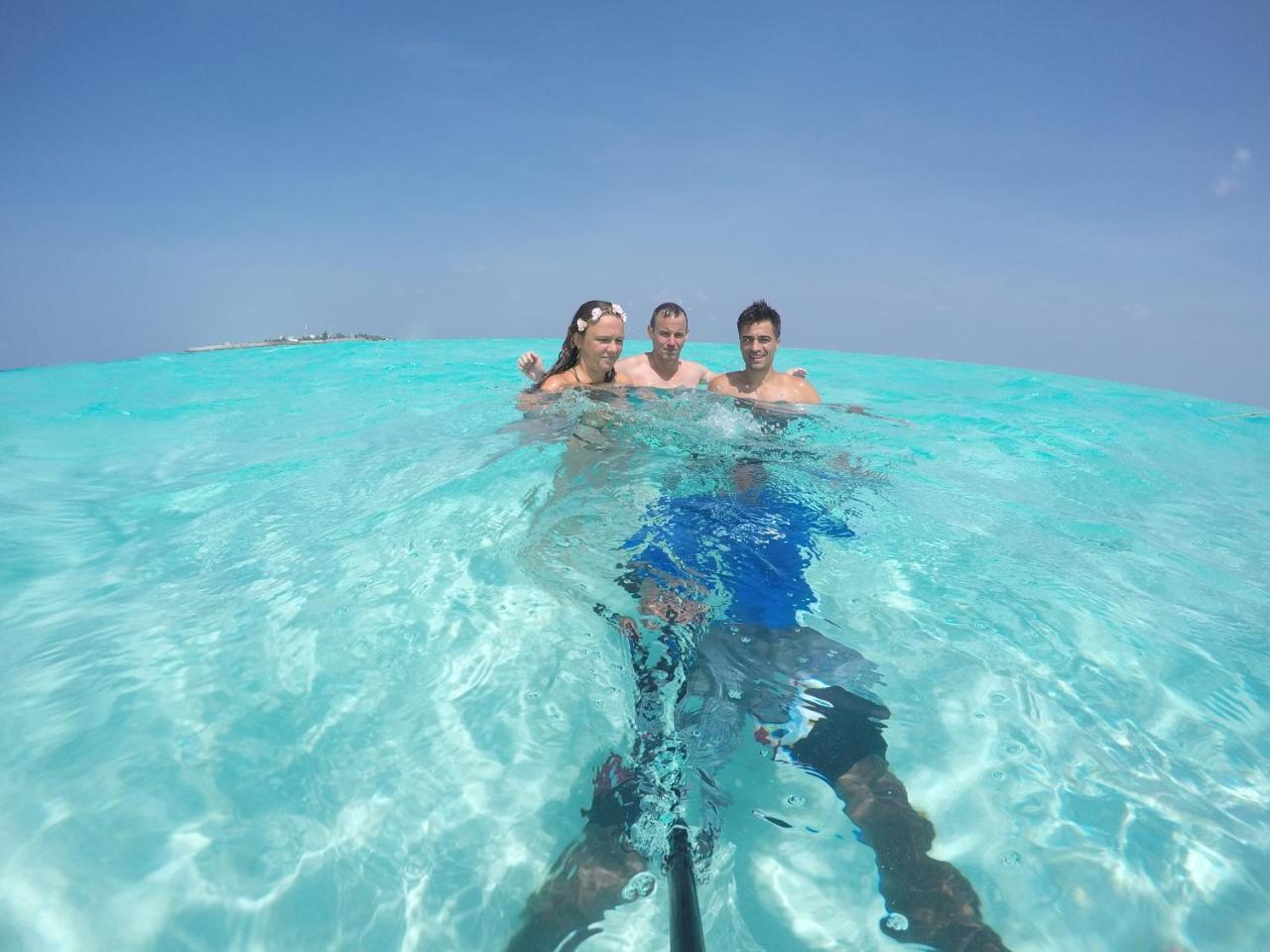 Zeestar Inn Maafushi Esterno foto